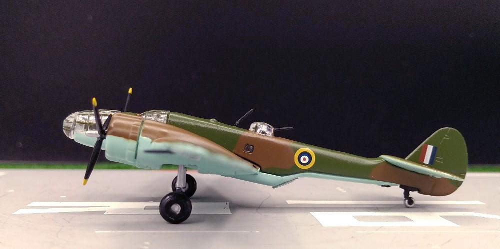 rare Special Offer 1:144 World War II France Alloy Aircraft Model 167 Medium Bomber 16 Alloy Collection Model