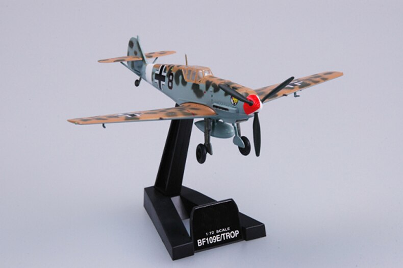 Trumpet 1:72 German air force BF109E fighter 37277 finished product model Trumpet 1:72 German air force BF109E fighter 37277 finished product model