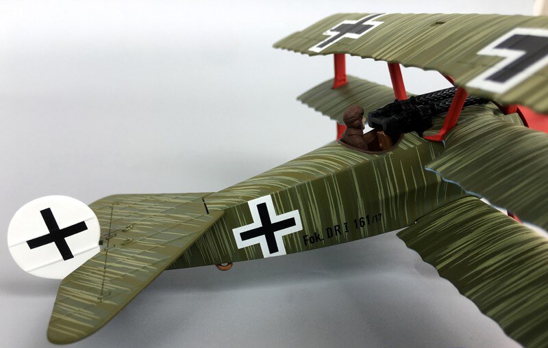fine 1/48 World War I German dr.1 three wing fighter Red Baron A38310 Alloy collection model