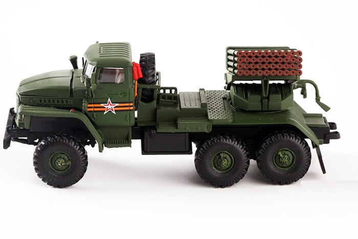 1/72 Russian army bm21 rocket Victory Day parade Finished product collection model 1/72 Russian army bm21 rocket Victory Day parade Finished product collection model
