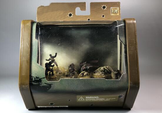 rare Super value 1:72 World War II soldier man model Scene suit resin 04#