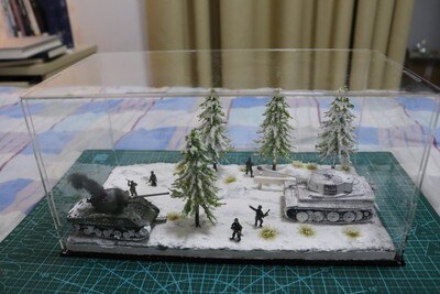 Simulation Model Tree Miniature pine vegetation Train railway Tree Model Military Scene DIY material tree 2pcs scenario model