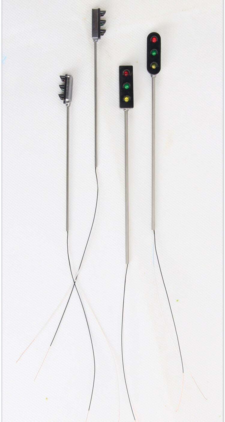 miniature 11-14 cm high DIY traffic lights Sand table model traffic lights Model of 3V Luminescent LED Lamp miniature 11-14 cm high DIY traffic lights Sand table model traffic lights Model of 3V Luminescent LED Lamp