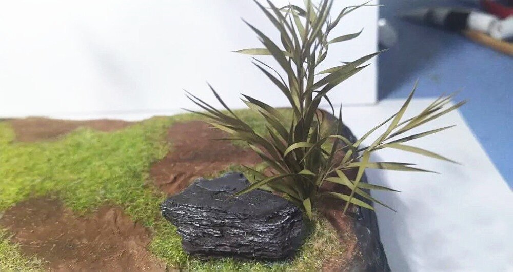 Miniature model Bark stone mountain rock material World War II scenario Sand table materials for DIY model platform scene