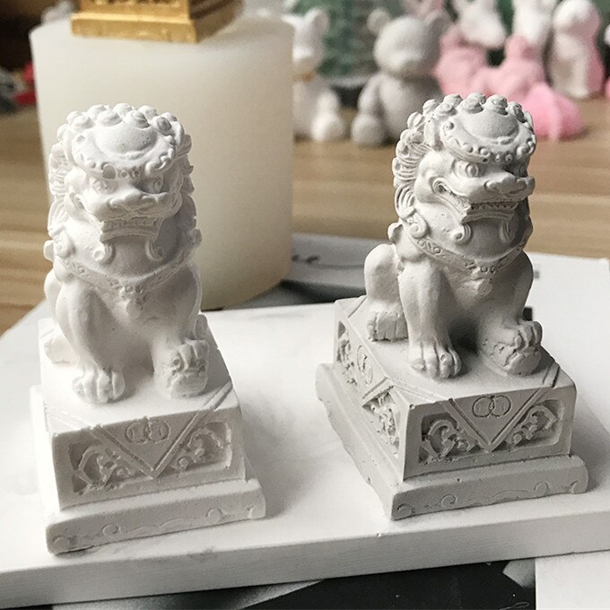 Miniature model Chinese Lion Three dimensional lion Creative Silica Gel Mould Sand Table Scene Material Tool