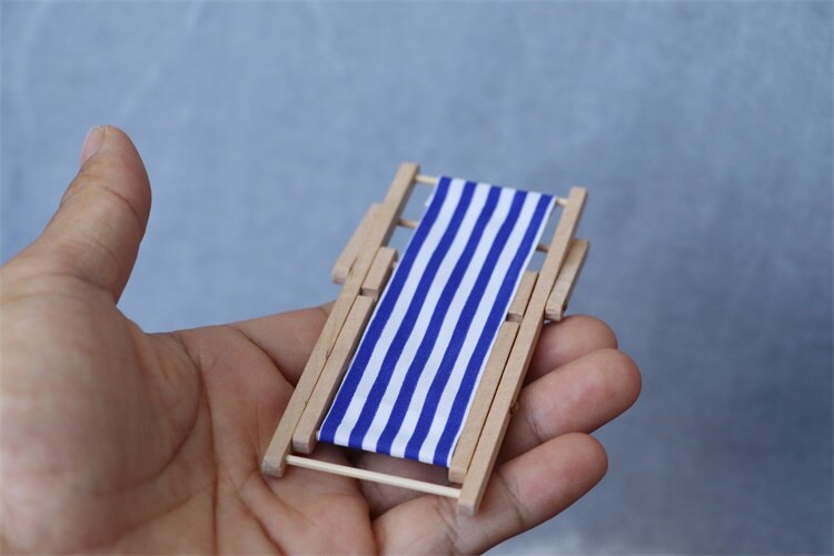 Miniature model 1:12 Folding beach chair stripe lounge chair Building sand table model materials Miniature model 1:12 Folding beach chair stripe lounge chair Building sand table model materials