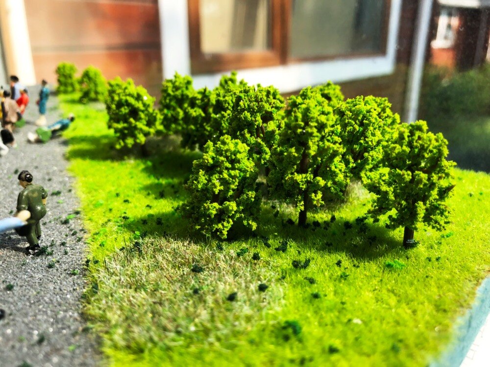 N ratio 1:150/1:160 Simulation street tree model 4cm Train and railway sand table scene accessories 50pcs/box 100pcs/box