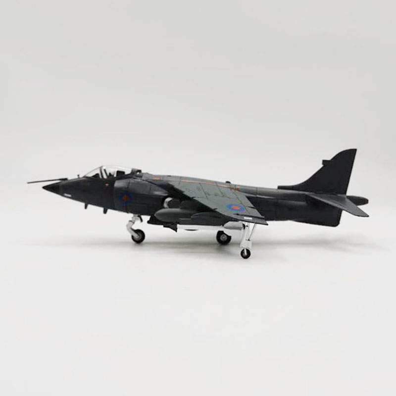 Air model Airbus 1/72 scale simulation UK UK 1982 BAE Sea Har FRS MK I aircraft military fighter aircraft model display gift
