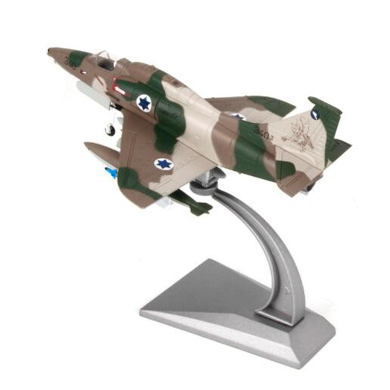 1/72 scale U.S. American Navy Army A-4 Skyhawk metal Fighter aircraft Diecast airplane model children toys for show Collection 1/72 scale U.S. American Navy Army A-4 Skyhawk metal Fighter aircraft Diecast airplane model children toys for show Collection