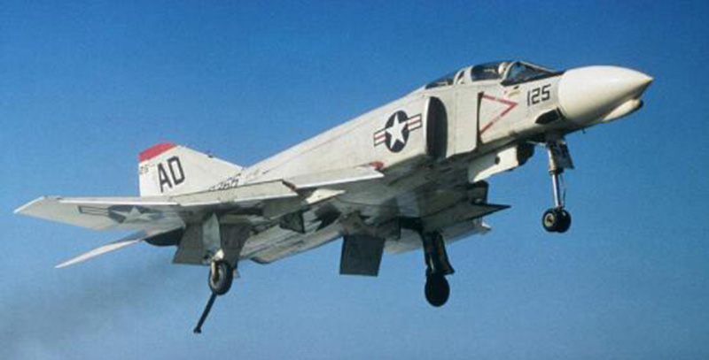 1/100 scale F-4C Static military aircraft plane models toy adult children Diecast Alloy airplane toys for display collections