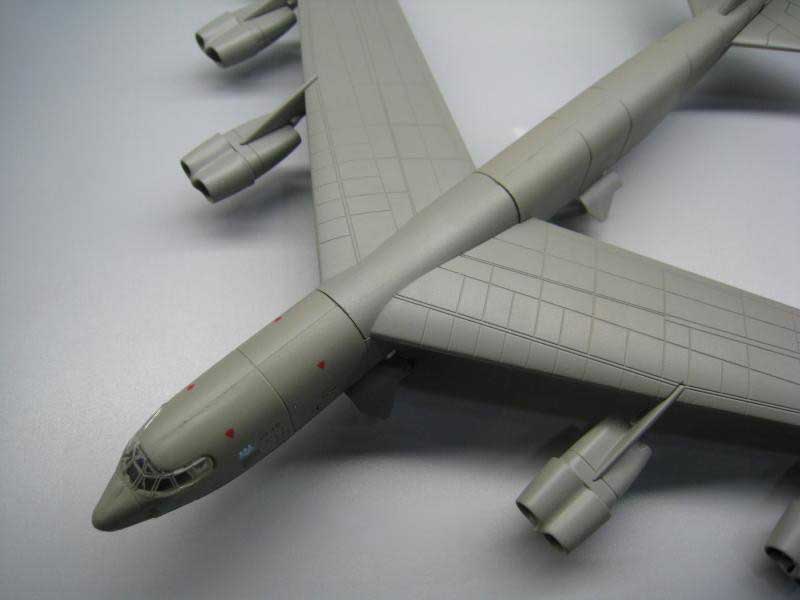 1/200 Scale US B 52 Bomber Aircraft With base Diecast Metal Military Plane Model Toy Displays Collections