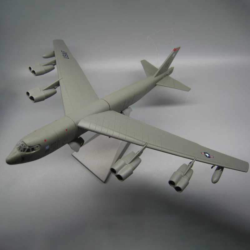 1/200 Scale US B 52 Bomber Aircraft With base Diecast Metal Military Plane Model Toy Displays Collections