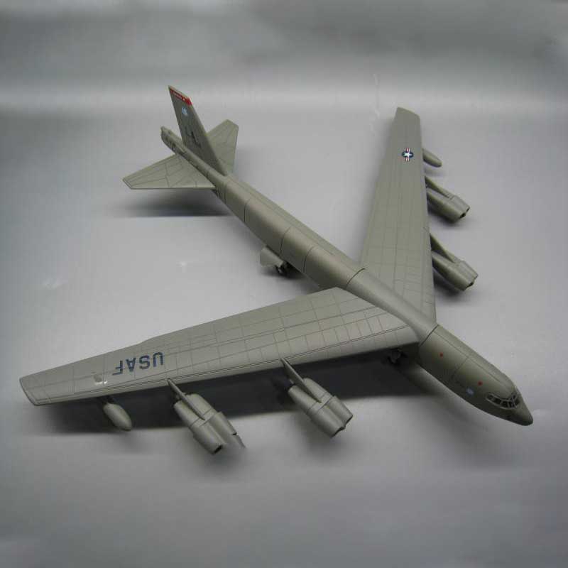1/200 Scale US B 52 Bomber Aircraft With base Diecast Metal Military Plane Model Toy Displays Collections
