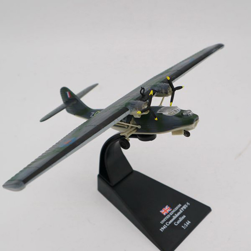 1/144 WWII UK RAF Classic Consolidated PBY 5 Catalina Aircraft Fighter Military Model Canso Amphibious Plane Diecast Kids Toy