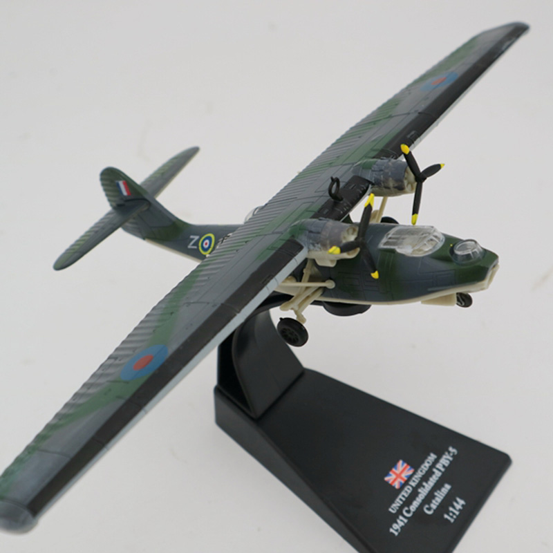 1/144 WWII UK RAF Classic Consolidated PBY 5 Catalina Aircraft Fighter Military Model Canso Amphibious Plane Diecast Kids Toy