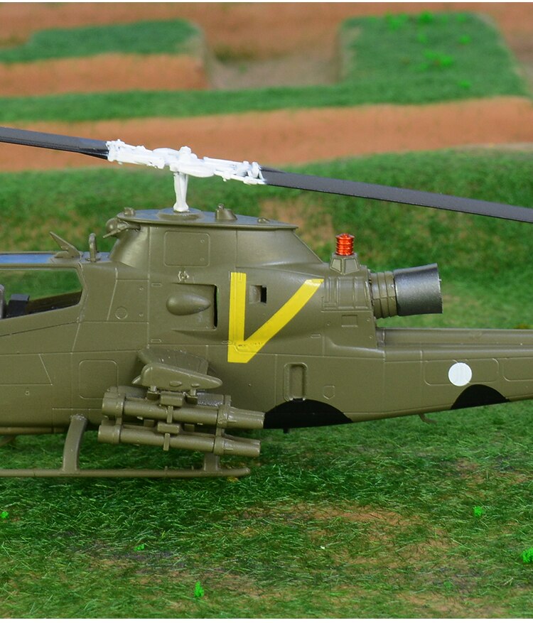 1/72 Scale Israel AH-1S Cobra Helicopter Fighter Model Aircraft Airplane Toys Adult Kids Children plane Gifts for Display Show 1/72 Scale Israel AH-1S Cobra Helicopter Fighter Model Aircraft Airplane Toys Adult Kids Children plane Gifts for Display Show