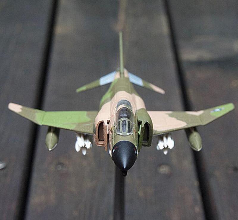 1/144 scale F-4C Camo Color Diecast Military Classic Aircraft Alloy Airplane Models toy Adult Children Toys Display Collections 1/144 scale F-4C Camo Color Diecast Military Classic Aircraft Alloy Airplane Models toy Adult Children Toys Display Collections