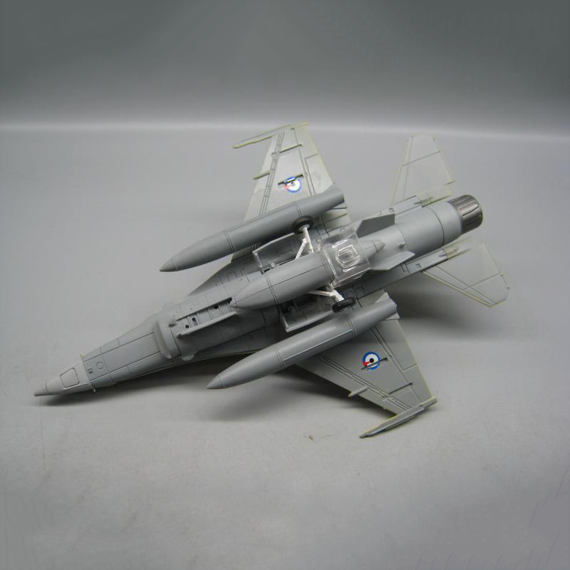 USA 1/100 Military reconnaissance aircraft Model Toys Tomcat F-14A/B AJ200 VF-84 Fighter Navy Army Air Force Diecast Metal Plane USA 1/100 Military reconnaissance aircraft Model Toys Tomcat F-14A/B AJ200 VF-84 Fighter Navy Army Air Force Diecast Metal Plane