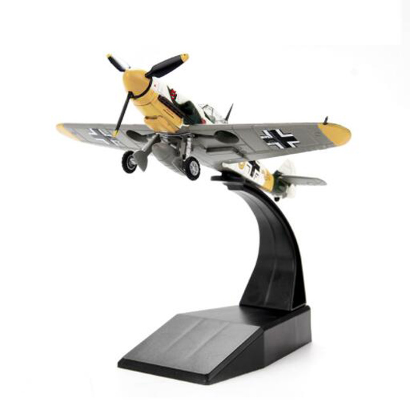 1/72Scale Classic BF-109 Jet fighter World War II Plane Army fighter aircraft Static Diecast Metal plane model adult militaryToy 1/72Scale Classic BF-109 Jet fighter World War II Plane Army fighter aircraft Static Diecast Metal plane model adult militaryToy