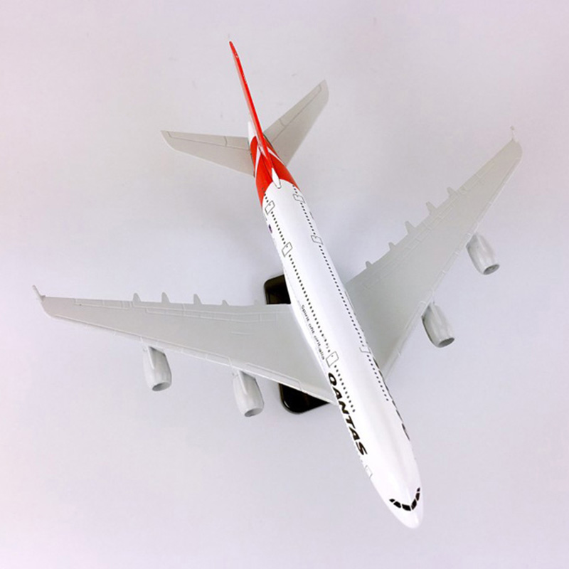 18CM 1:400 Airbus A380 QANTAS Australian Airlines model Alloy airplane plane static W base Diecasting collectible aircraft toy 18CM 1:400 Airbus A380 QANTAS Australian Airlines model Alloy airplane plane static W base Diecasting collectible aircraft toy