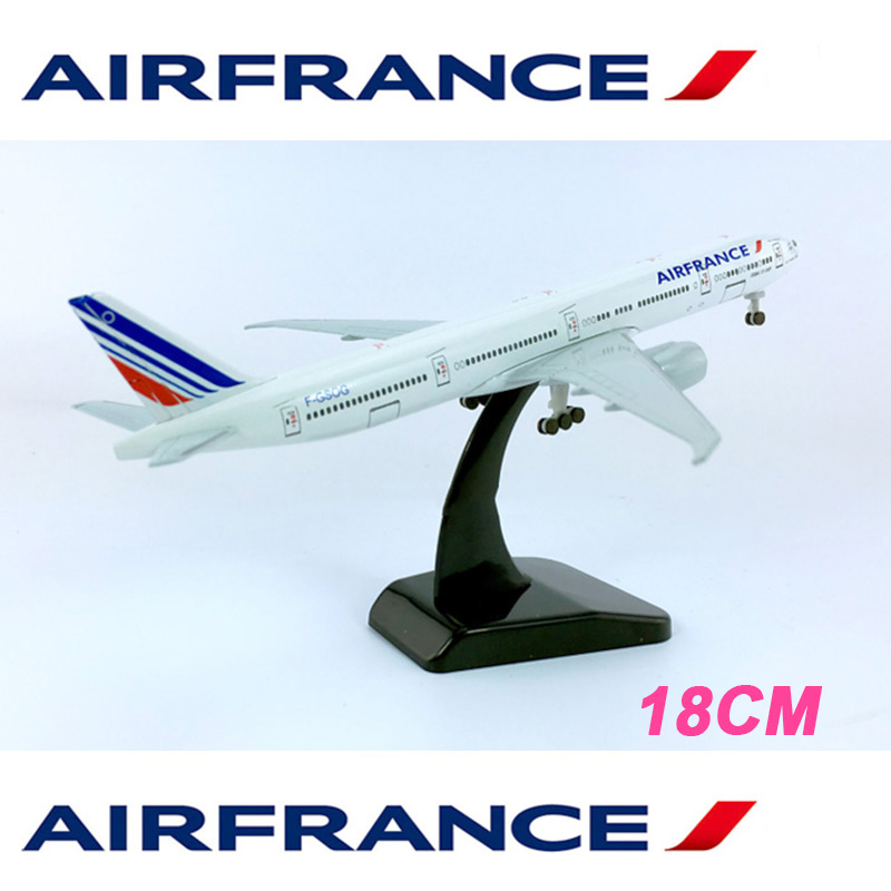 18CM simulation aircraft 1:400 Boeing B777-300 model AIRFRANCE AIRLINES alloy Aircraft W base static plastic plane collectible
