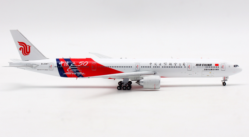 Diecast Alloy 1:400 Scale B777-300ER B-2047 Sino-French 50TH Planes Model Airplane Air Airlines Aircraft Plane Collectible Gifts Diecast Alloy 1:400 Scale B777-300ER B-2047 Sino-French 50TH Planes Model Airplane Air Airlines Aircraft Plane Collectible Gifts