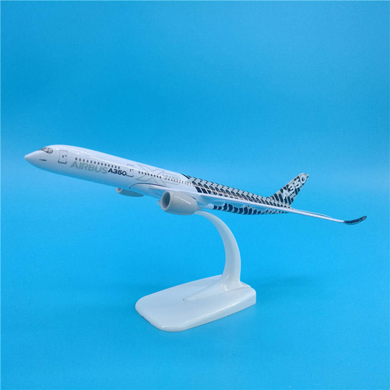 20CM Small Plane 1:300 Scale Airbus A350 XWB Airlines Aircraft Alloy Toy With base Diecast Children Toy Airplane For Collections