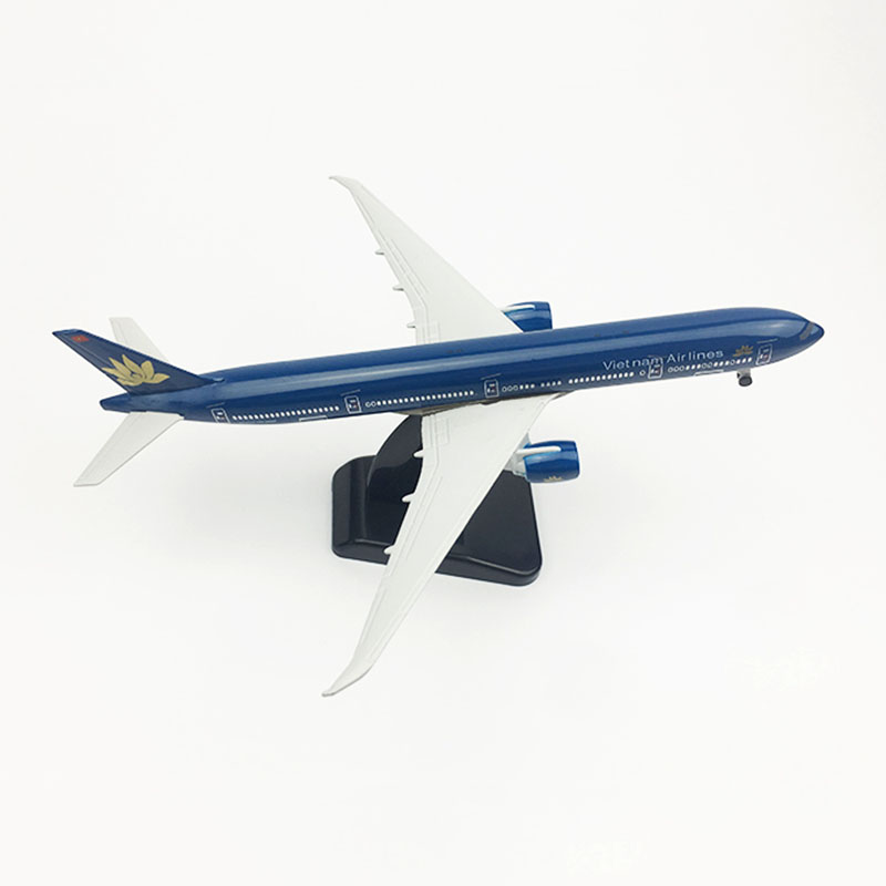 20CM Airbus Boeing B747 B777 A380 A350 Airlines Airplanes Plane Aircraft Alloy Model Toy With Landing Gear Toys For Collections