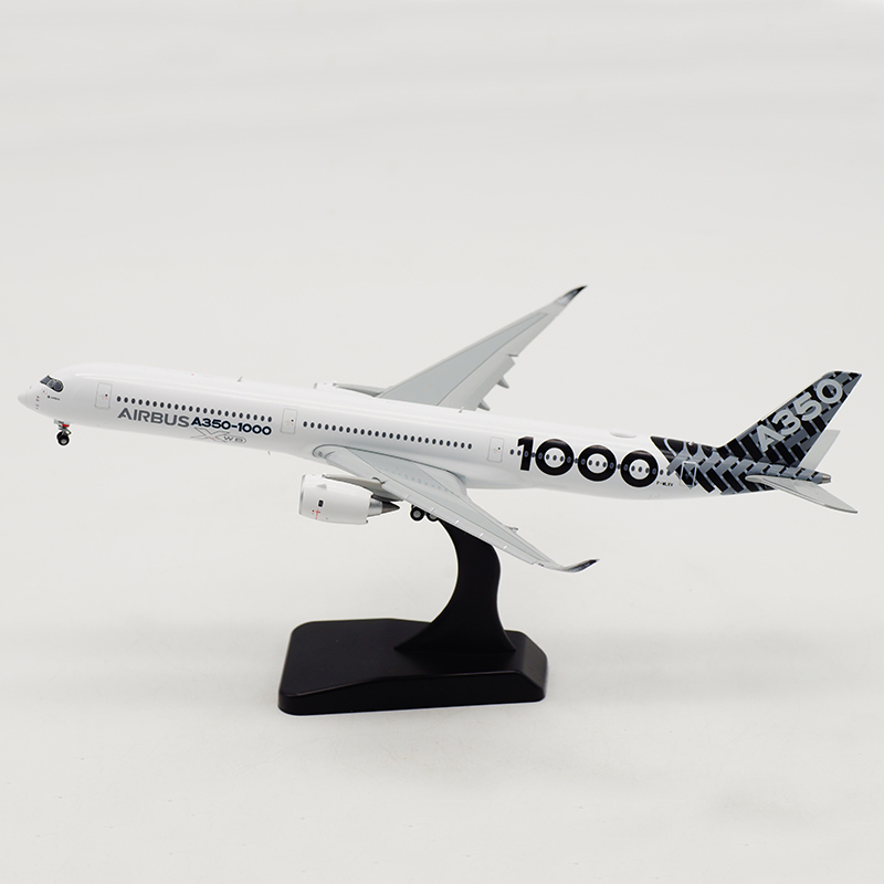 1: 400 scale 18.6CM simulation 350 A350-1000 Airbus passenger airplane landing gear alloy model toy collection display gift