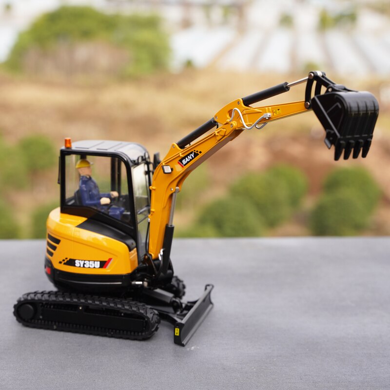 Diecast 1:20 SANY SY35U-9 Simulation Excavator Alloy-10 Small Hook Machine Engineering Vehicle Model Children's Toys Collect Diecast 1:20 SANY SY35U-9 Simulation Excavator Alloy-10 Small Hook Machine Engineering Vehicle Model Children's Toys Collect