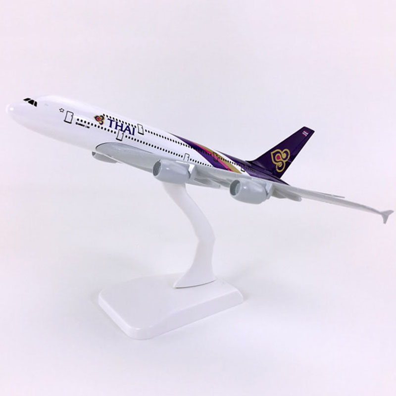 20CM 1:400 scale Airbus 380 A380 model THAI Thailand airplanes with base alloy aircraft airplane collectible display toy models 20CM 1:400 scale Airbus 380 A380 model THAI Thailand airplanes with base alloy aircraft airplane collectible display toy models