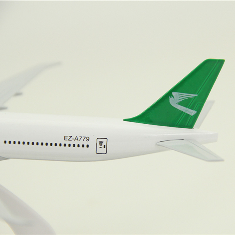19cm airplane model toys air Turkmenistan airlines Boeing B777 aircraft model diecast alloy plane with landing gears Kids Gift 19cm airplane model toys air Turkmenistan airlines Boeing B777 aircraft model diecast alloy plane with landing gears Kids Gift
