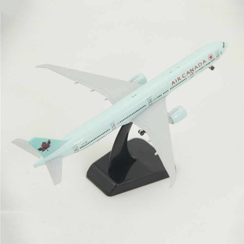 20CM 1:400 Boeing B777 model Air Canada airplane with base landing gear alloy aircraft plane display toy model collection