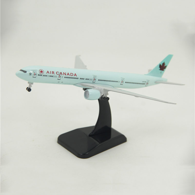 20CM 1:400 Boeing B777 model Air Canada airplane with base landing gear alloy aircraft plane display toy model collection