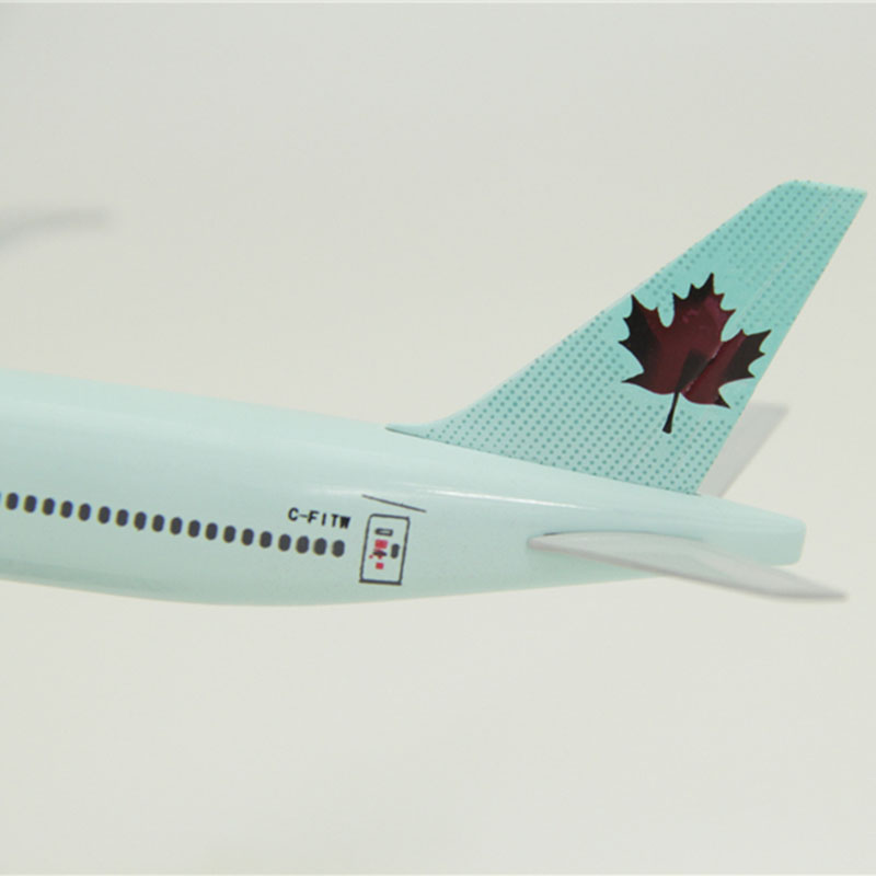 20CM 1:400 Boeing B777 model Air Canada airplane with base landing gear alloy aircraft plane display toy model collection