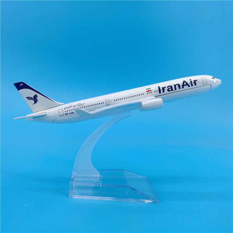 Aviation model with display stand 16CM 1: 400 scale Airbus A330 model ...