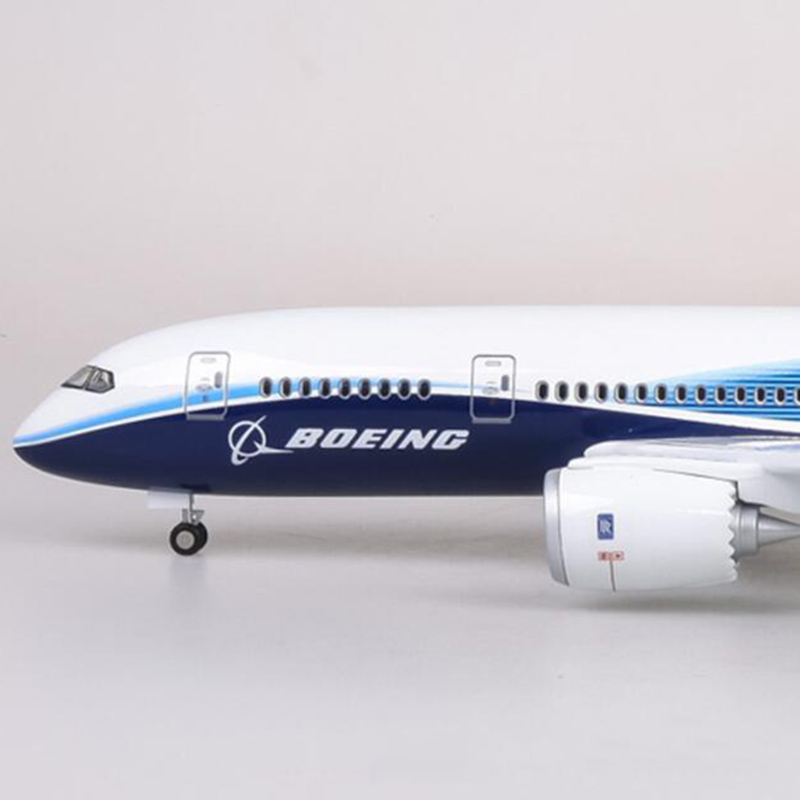 1/130 scale 47CM aircraft model Boeing 787 B787 Dreamliner passenger aircraft model with lights and wheels F collection display 1/130 scale 47CM aircraft model Boeing 787 B787 Dreamliner passenger aircraft model with lights and wheels F collection display
