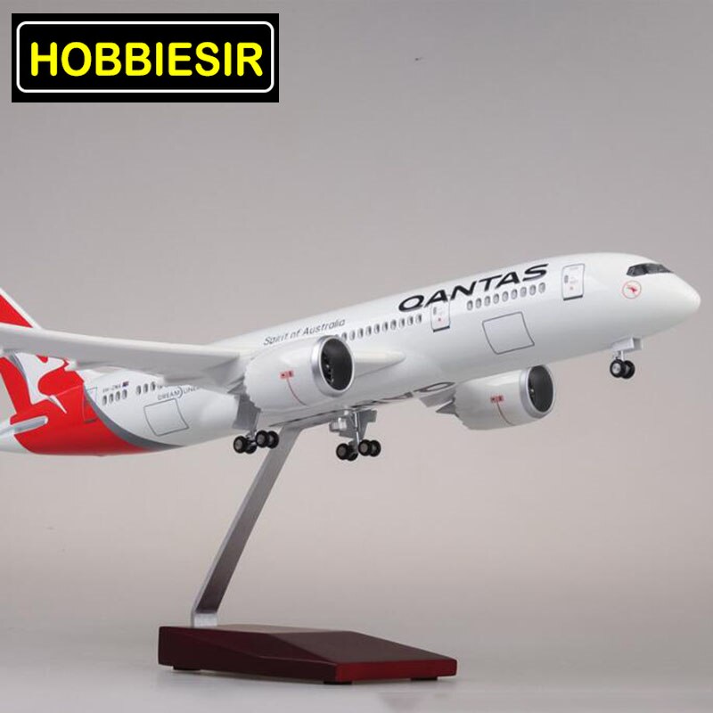 1/130 Scale 47cm Airplane Model Boeing B787 Dreamliner Aircraft QANTAS Airways Airlines W Wheeled Diecast Plastic Plane Toys 1/130 Scale 47cm Airplane Model Boeing B787 Dreamliner Aircraft QANTAS Airways Airlines W Wheeled Diecast Plastic Plane Toys
