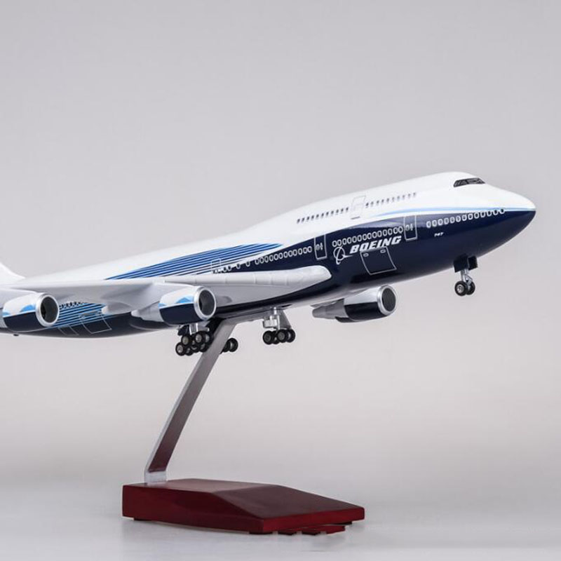 47CM Aircraft 1/150 Scale Air Boeing B747 Plane International Airline Model W Pedestal Light&Wheel Diecast Plastic Resin Plane