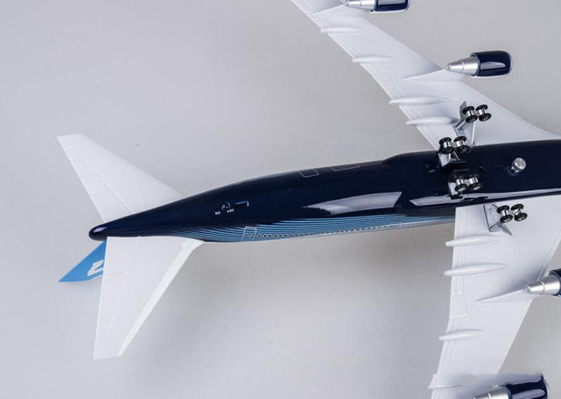 47CM Aircraft 1/150 Scale Air Boeing B747 Plane International Airline Model W Pedestal Light&Wheel Diecast Plastic Resin Plane