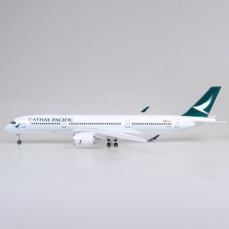 47CM Diecast 1/142 Scale Airplane A350 Dreamliner Aircraft Cathy Pacific Airlines Plane Model Toys With LED Light Landing Gear