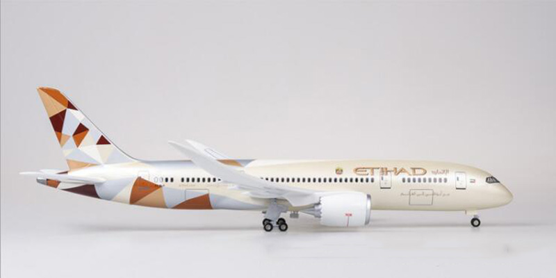43cm Airplane 1/130 Scale simulation Boeing B787 Aircraft ETIHAD Airlines Model Pedestal Light&Wheels Diecast Plastic Plane Toys