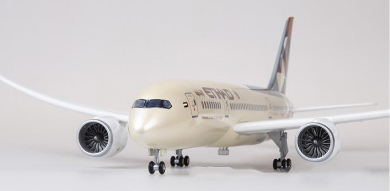 43cm Airplane 1/130 Scale simulation Boeing B787 Aircraft ETIHAD Airlines Model Pedestal Light&Wheels Diecast Plastic Plane Toys