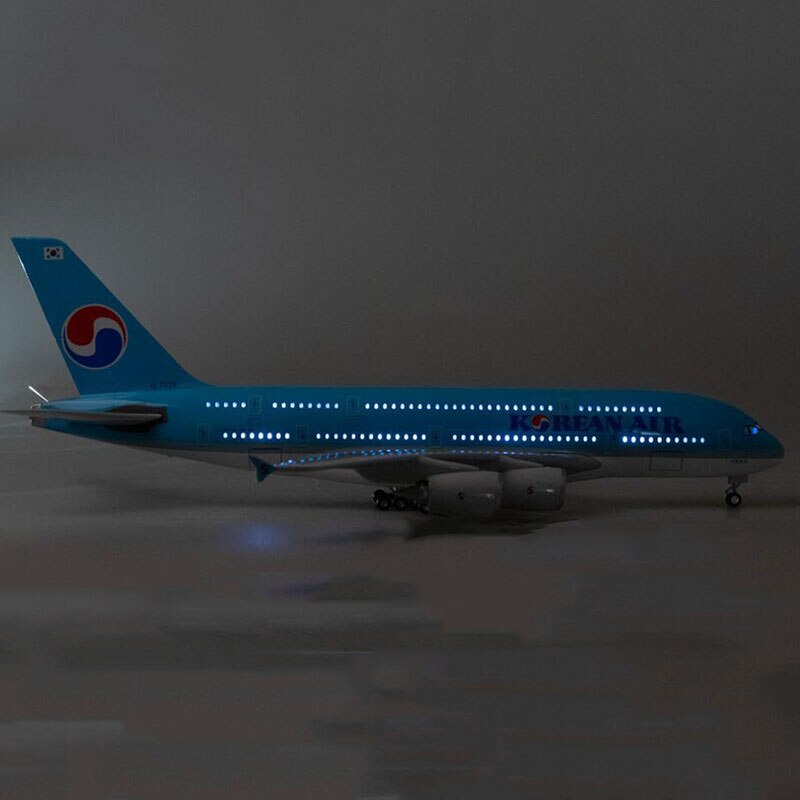 45.5CM 1/160 scale Airbus A380 aircraft Korean International Aviation model W light wheel resin aircraft model collection gift