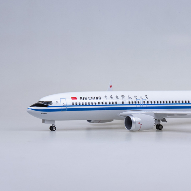 47CM B737 MAX 1/85 Scale Airplane 737MAX Aircraft Air China Airline W Light and Wheel Diecast Plastic Resin Plane Model Toy Show 47CM B737 MAX 1/85 Scale Airplane 737MAX Aircraft Air China Airline W Light and Wheel Diecast Plastic Resin Plane Model Toy Show