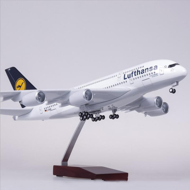 50.5CM Airplane Model 1/160 Scale Airbus 380 A380 Lufthansa Airline Base with light Wheel Diecast Plastic Resin Plane Collection 50.5CM Airplane Model 1/160 Scale Airbus 380 A380 Lufthansa Airline Base with light Wheel Diecast Plastic Resin Plane Collection