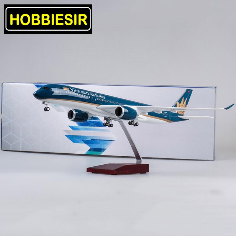 47CM 1/142 Scale Airplane Airbus A350 Aircraft Model toys Vietnam Airlines Model With LED Light & W Wheels Diecast Plastic Plane