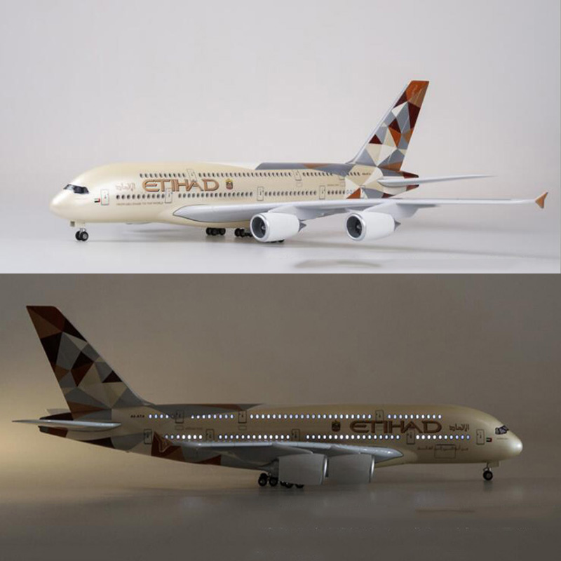 50.5CM Aircraft 1/160 Scale High imitation Airbus A380 ETIHAD Airline Model Pedestal Light&Wheel Diecast Plastic Plane Toys 50.5CM Aircraft 1/160 Scale High imitation Airbus A380 ETIHAD Airline Model Pedestal Light&Wheel Diecast Plastic Plane Toys