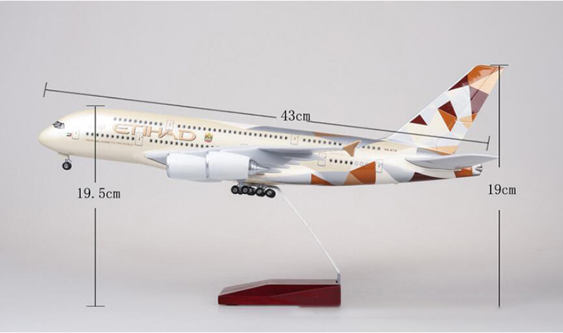 50.5CM Aircraft 1/160 Scale High imitation Airbus A380 ETIHAD Airline Model Pedestal Light&Wheel Diecast Plastic Plane Toys 50.5CM Aircraft 1/160 Scale High imitation Airbus A380 ETIHAD Airline Model Pedestal Light&Wheel Diecast Plastic Plane Toys