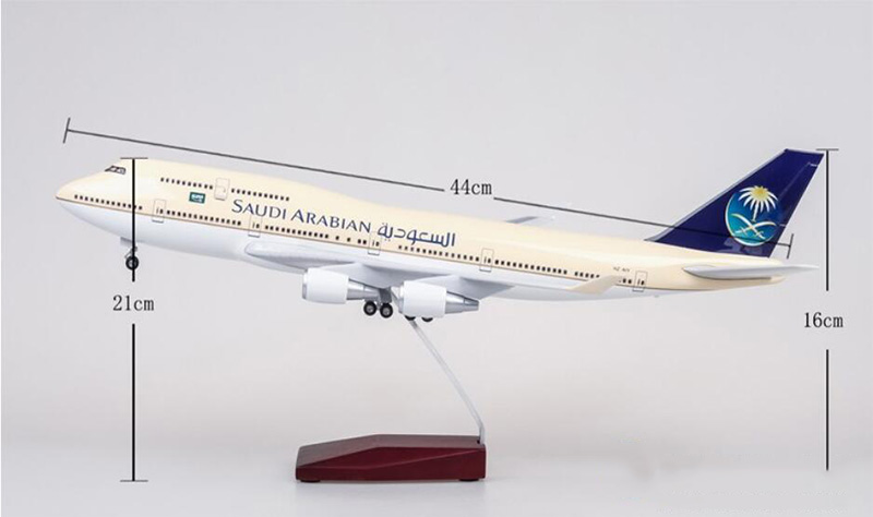 1/150 Scale Boeing 747 B747-400 Simulation Aircraft Model Toy 47cmSaudi Arabian Airline Airplane W Light Wheels Diecast Plane 1/150 Scale Boeing 747 B747-400 Simulation Aircraft Model Toy 47cmSaudi Arabian Airline Airplane W Light Wheels Diecast Plane
